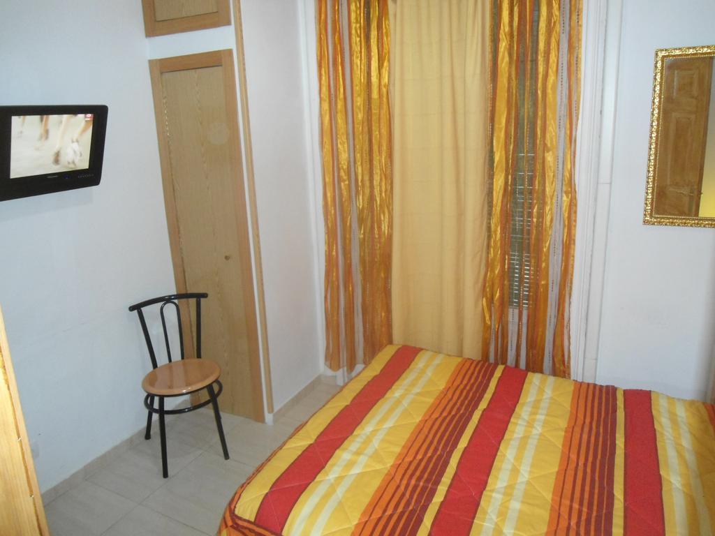Hostal Florida Madrid Extérieur photo