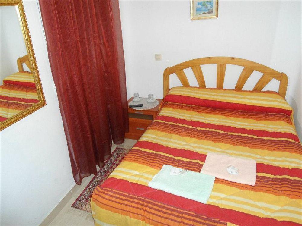 Hostal Florida Madrid Extérieur photo