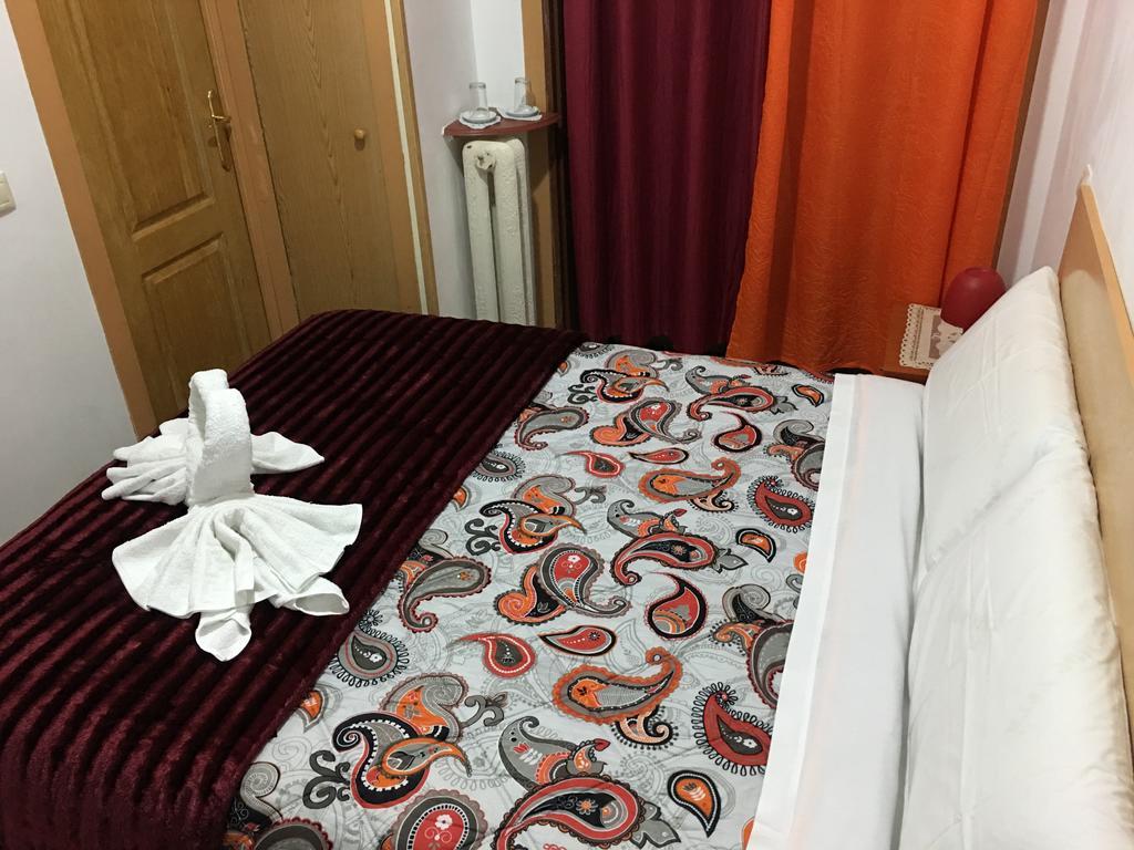 Hostal Florida Madrid Extérieur photo