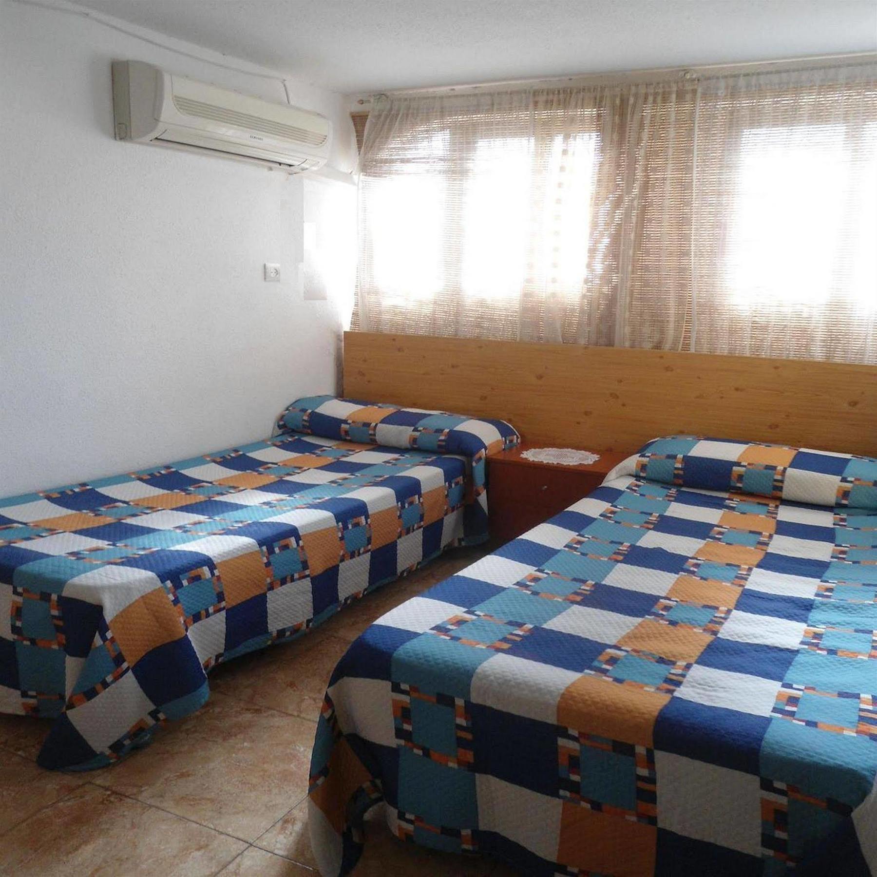 Hostal Florida Madrid Extérieur photo