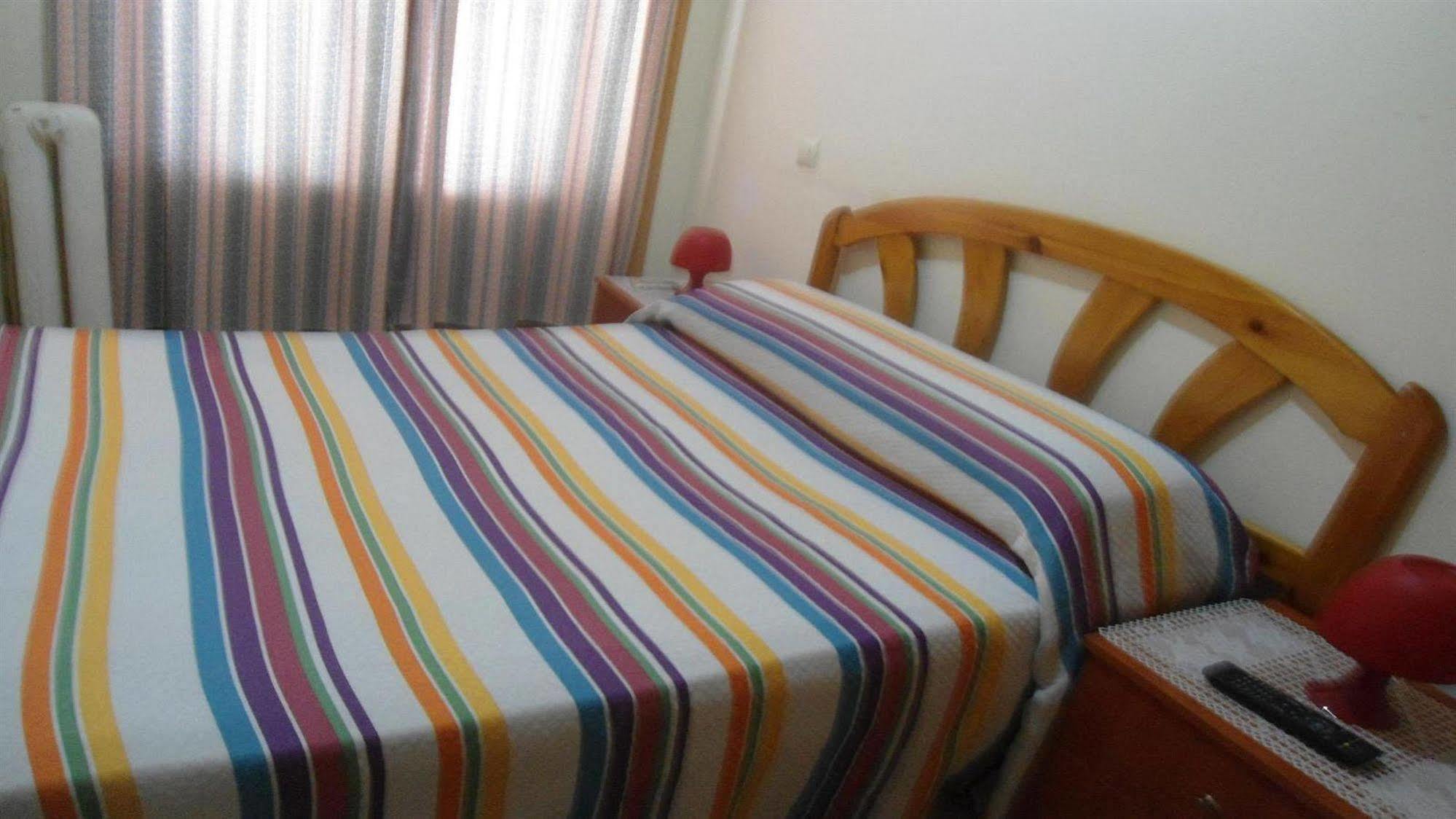 Hostal Florida Madrid Extérieur photo